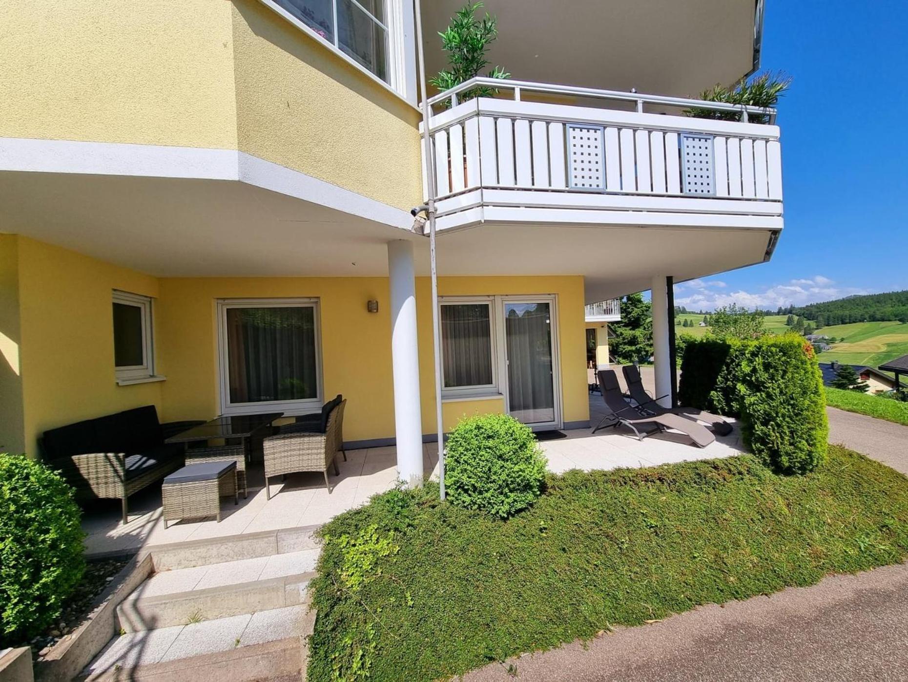 "Schwarzwaldblick" Ferienwohnung 2-4 Pers 65Qm, Schoene Ruhige Suedhanglage Mit Herrl Aussicht Todtnau Luaran gambar